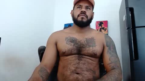 Snapshot of damian64436171 chatting on February 2026 05:31:01 PM damian64436171 online show from February 2026 05:31:01 PM