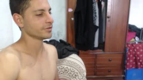 Damian online show from February 2026 08:43:01 PM