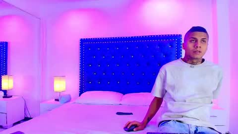 DAMIAN AND ROXANNE.  online show from November 2025 12:45:02 PM