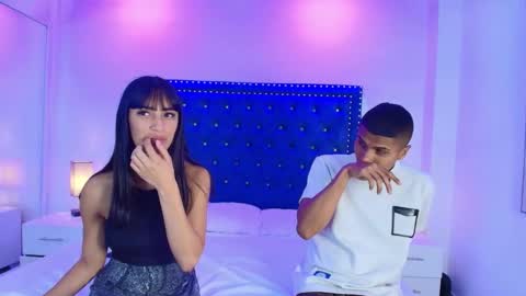 Snapshot of damian_and_roxanne chatting on February 2026 12:42:02 PM DAMIAN AND ROXANNE. online show from February 2026 12:42:02 PM