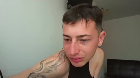 damian_de online show from February 2025 10:14:02 PM