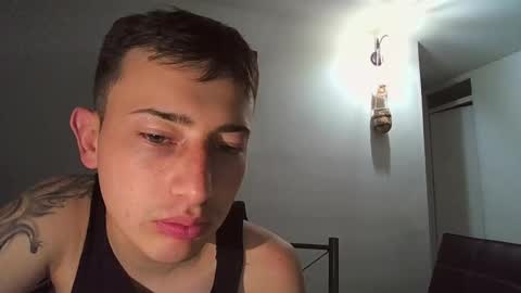 damian_de online show from February 2025 11:41:02 PM