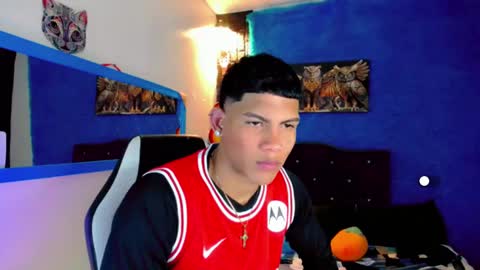 Damian online show from January 2025 03:00:01 AM