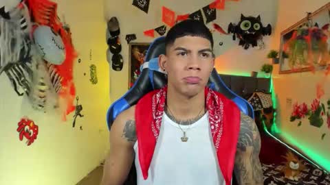 Damian online show from October 2025 03:14:01 AM