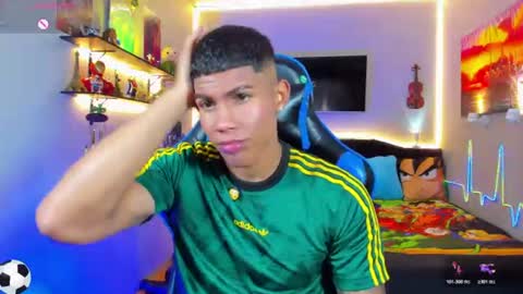 Snapshot of damian_latinxxx chatting on June 2026 09:03:02 AM Damian online show from June 2026 09:03:02 AM