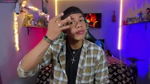 Snapshot of damian_latinxxx chatting on July 2026 09:01:02 AM Damian online show from July 2026 09:01:02 AM