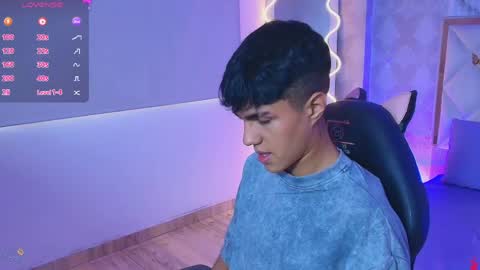 damian_tay online show from May 2026 11:40:02 AM