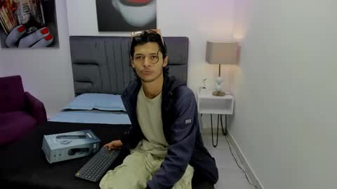 Damian Vadim online show from February 2026 11:28:02 AM