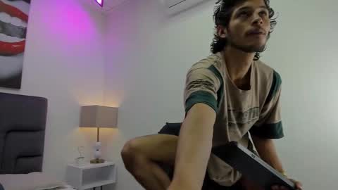 Damian Vadim online show from March 2026 11:17:02 AM