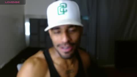 damiano_walker online show from April 2026 12:00:01 AM