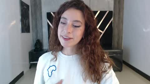 Snapshot of damiaoshun_ch chatting on June 2026 08:31:02 PM Damia online show from June 2026 08:31:02 PM