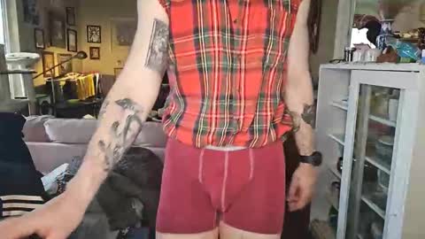 Snapshot of damien_mace chatting on May 2026 12:43:01 PM damien_mace online show from May 2026 12:43:01 PM