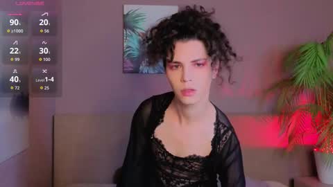 Snapshot of damienlake chatting on November 2025 08:24:02 PM Dami online show from November 2025 08:24:02 PM