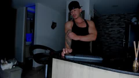 INSTAGRAM  DAMMIANMILLEROFICIAL online show from December 2025 11:11:02 PM