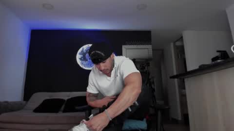 INSTAGRAM  DAMMIANMILLEROFICIAL online show from March 2026 06:01:02 PM