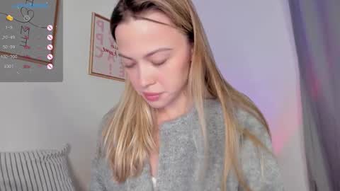  Tiana  online show from November 2025 05:18:01 PM