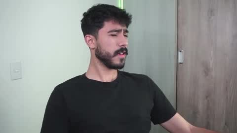 Snapshot of damon_frost chatting on December 2024 11:50:02 PM damon_frost online show from December 2024 11:50:02 PM