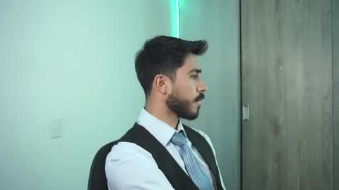 Snapshot of damon_frost chatting on December 2024 07:26:02 PM damon_frost online show from December 2024 07:26:02 PM