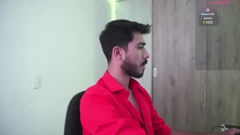 Snapshot of damon_frost chatting on December 2024 09:51:01 PM damon_frost online show from December 2024 09:51:01 PM