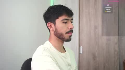 Snapshot of damon_frost chatting on December 2024 02:30:01 PM damon_frost online show from December 2024 02:30:01 PM