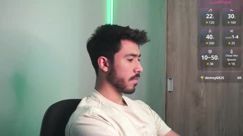 Snapshot of damon_frost chatting on December 2024 05:34:01 PM damon_frost online show from December 2024 05:34:01 PM