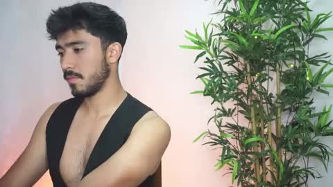 Snapshot of damon_frost chatting on October 2025 08:48:01 PM damon_frost online show from October 2025 08:48:01 PM