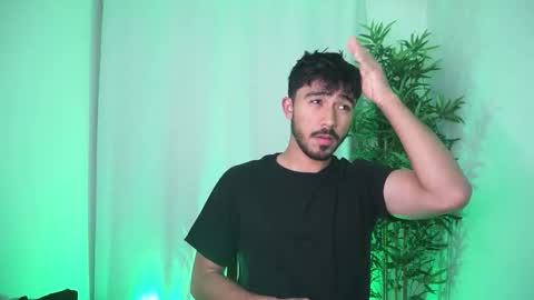 Snapshot of damon_frost chatting on November 2025 08:54:02 PM damon_frost online show from November 2025 08:54:02 PM