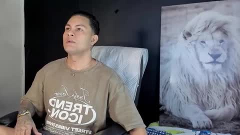 Snapshot of damon_storm chatting on February 2026 11:54:02 AM DAMON online show from February 2026 11:54:02 AM