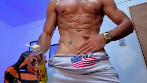 Snapshot of damonblackj chatting on October 2025 10:21:01 PM Damon online show from October 2025 10:21:01 PM