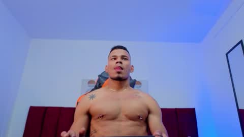 Snapshot of damonblackj chatting on October 2025 08:40:02 PM Damon online show from October 2025 08:40:02 PM