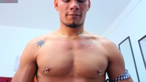 Snapshot of damonblackj chatting on October 2025 08:35:01 PM Damon online show from October 2025 08:35:01 PM