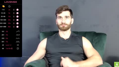 Snapshot of damonking01 chatting on January 2026 08:51:02 AM Discount ONLYFANS - online show from January 2026 08:51:02 AM