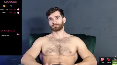 Snapshot of damonking01 chatting on January 2026 08:49:01 AM Discount ONLYFANS - online show from January 2026 08:49:01 AM