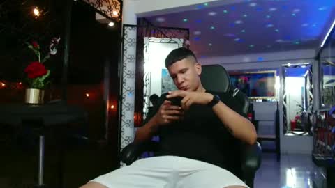 damyan_2003 online show from September 2025 02:26:01 AM