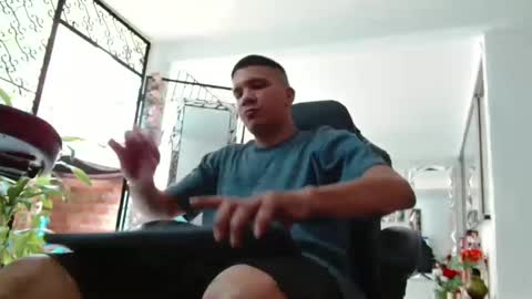 damyan_2003 online show from September 2025 03:06:02 PM