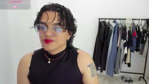 Snapshot of dan_blous chatting on February 2026 10:40:01 PM Diane Blosson online show from February 2026 10:40:01 PM