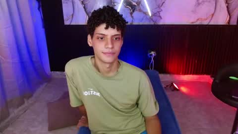 Daniel  online show from November 2025 09:17:02 PM