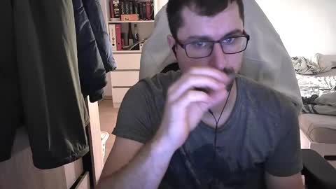 King Dan online show from December 2024 10:32:01 PM