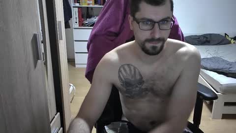 King Dan online show from February 2025 07:25:02 PM