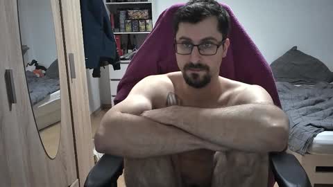 King Dan online show from December 2025 07:42:02 PM