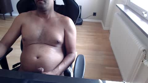 dan_the_man43 online show from May 2026 07:24:02 AM