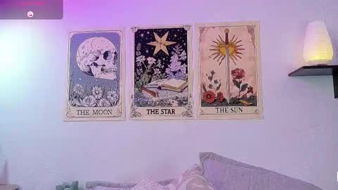 Bluemoon online show from September 2025 07:46:02 PM