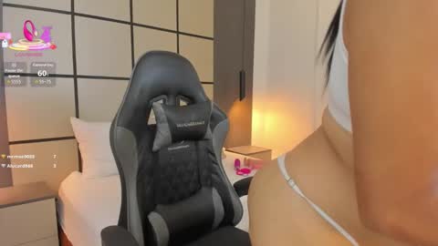 D A N A  online show from October 2025 07:04:02 PM