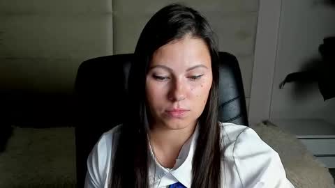 Dana Dom online show from October 2025 12:53:01 AM