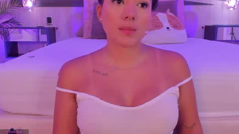 Snapshot of dana_haze chatting on April 2026 11:53:01 PM Dana online show from April 2026 11:53:01 PM