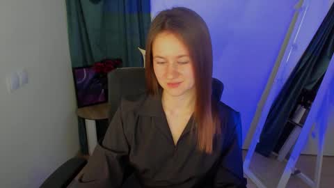 Dana online show from November 2025 08:19:01 PM