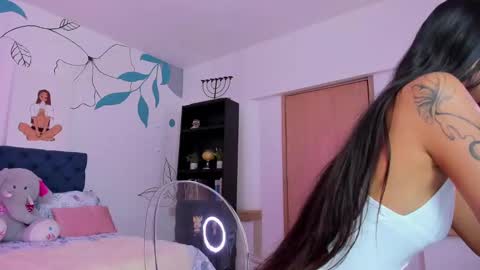 dana_paula online show from October 2025 11:44:02 AM