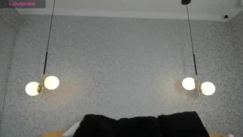 Snapshot of danaandthamaraangels chatting on November 2025 09:06:02 PM online show from November 2025 09:06:02 PM