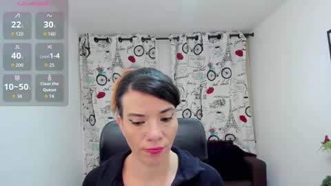 Danaa Rey online show from October 2025 04:18:01 PM