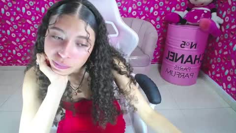 Danatella  online show from February 2025 07:02:02 PM